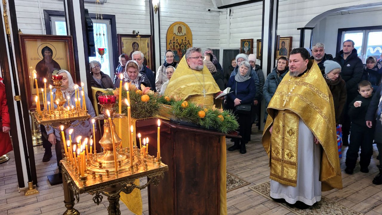 Подробнее о статье День святителя Николая в Метрогородке